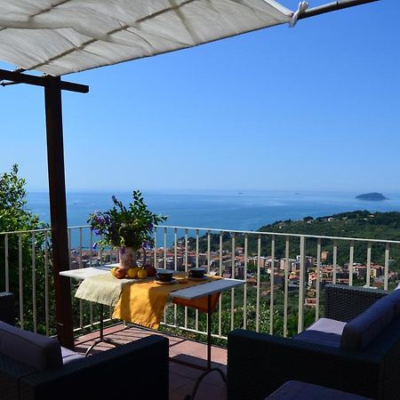 La Pineta Bed & Breakfast Pitelli Екстериор снимка