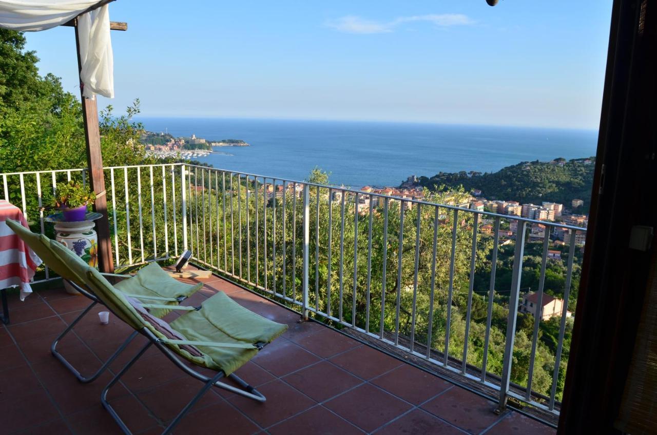 La Pineta Bed & Breakfast Pitelli Екстериор снимка
