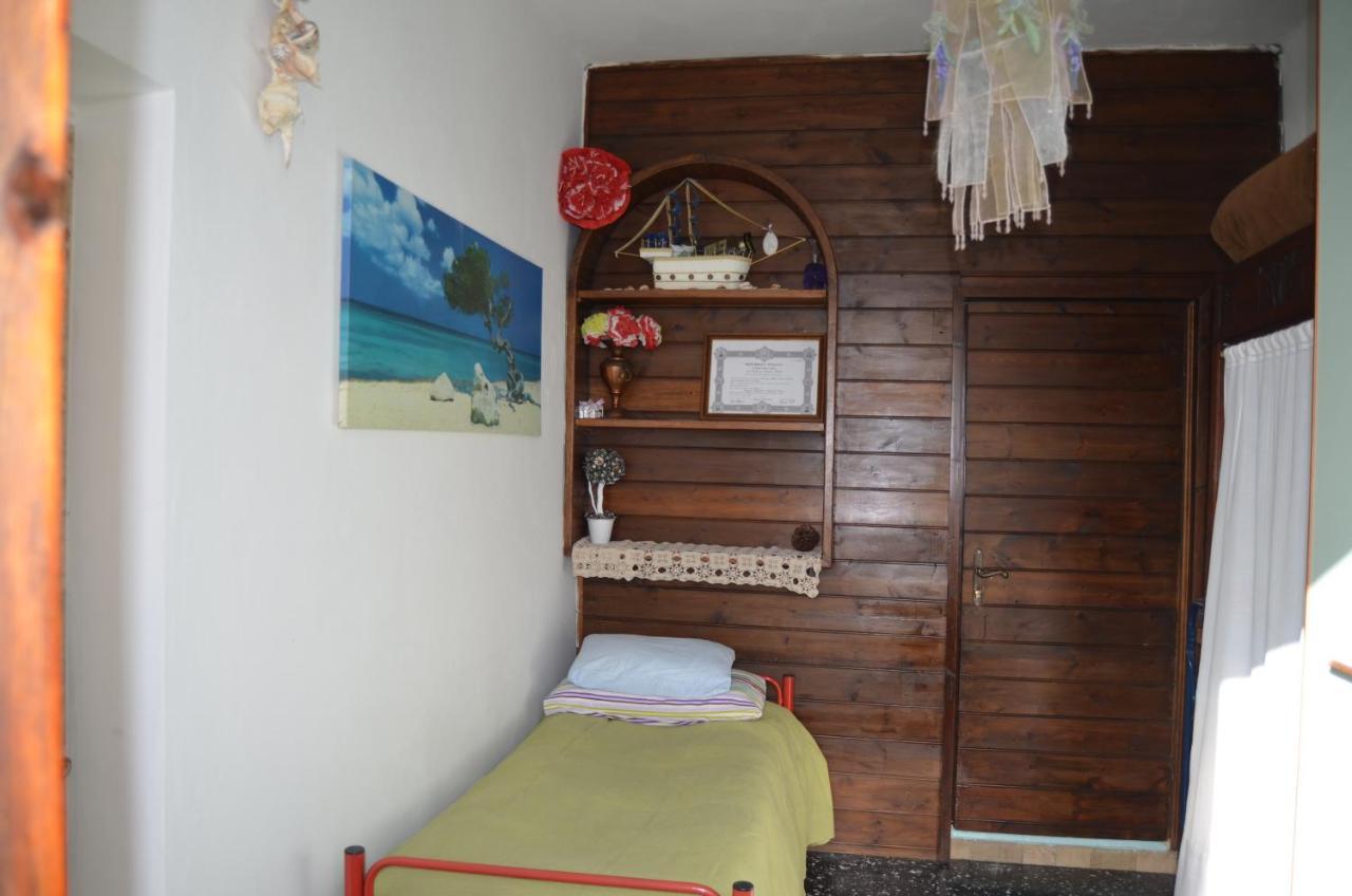La Pineta Bed & Breakfast Pitelli Екстериор снимка