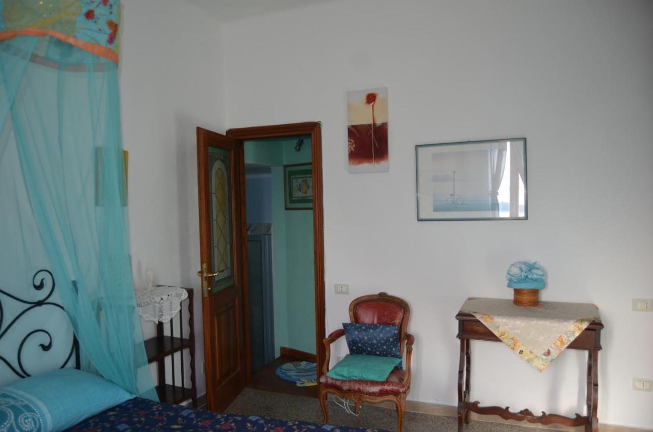 La Pineta Bed & Breakfast Pitelli Екстериор снимка