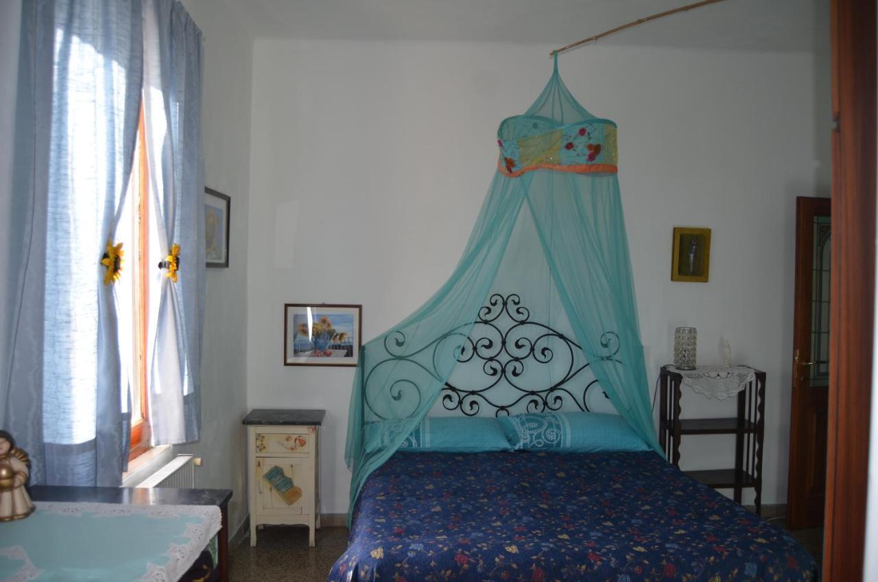 La Pineta Bed & Breakfast Pitelli Екстериор снимка