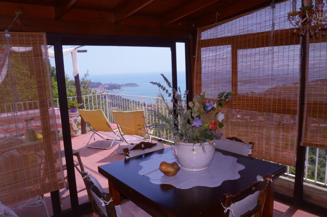 La Pineta Bed & Breakfast Pitelli Екстериор снимка