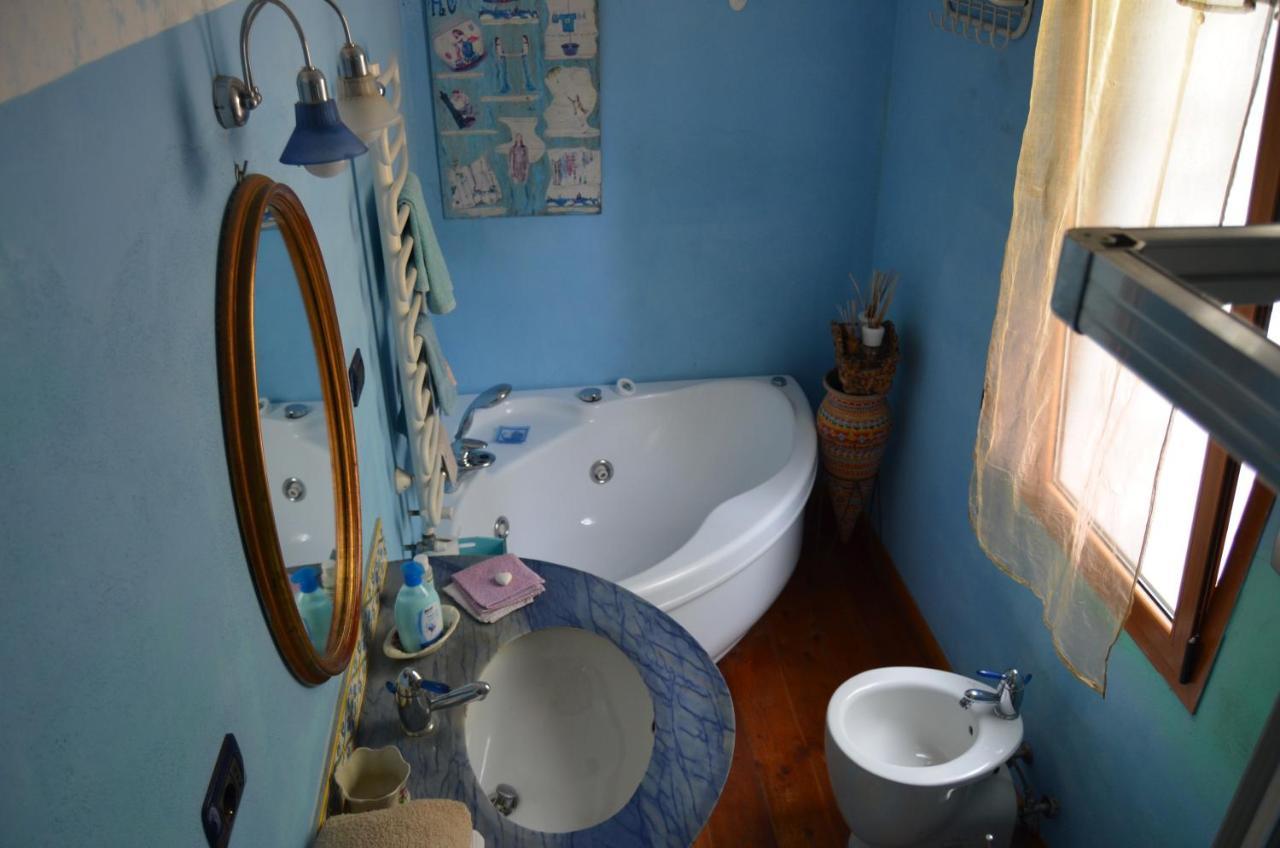 La Pineta Bed & Breakfast Pitelli Екстериор снимка