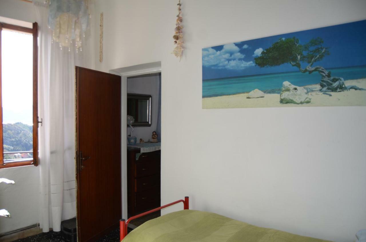 La Pineta Bed & Breakfast Pitelli Екстериор снимка