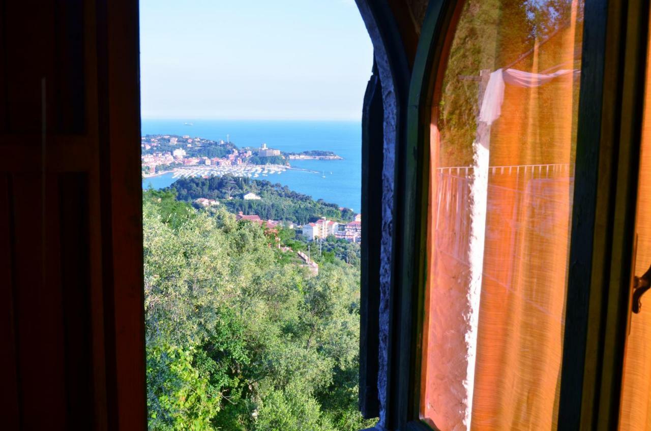 La Pineta Bed & Breakfast Pitelli Екстериор снимка